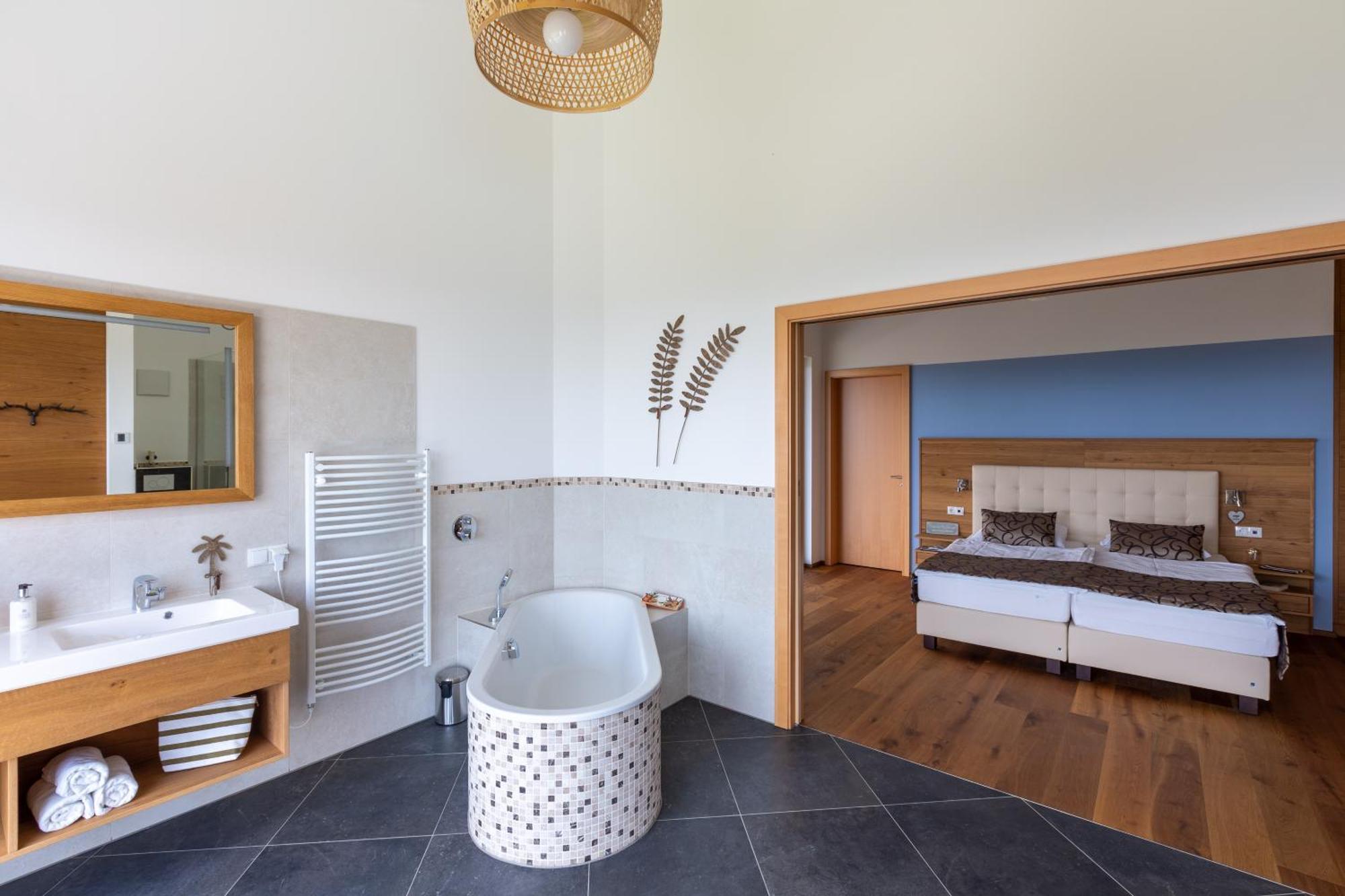 Greim15 --- Ganzes Ferienhaus Mit Fernsicht, Pool, Wellness Deutschlandsberg Extérieur photo